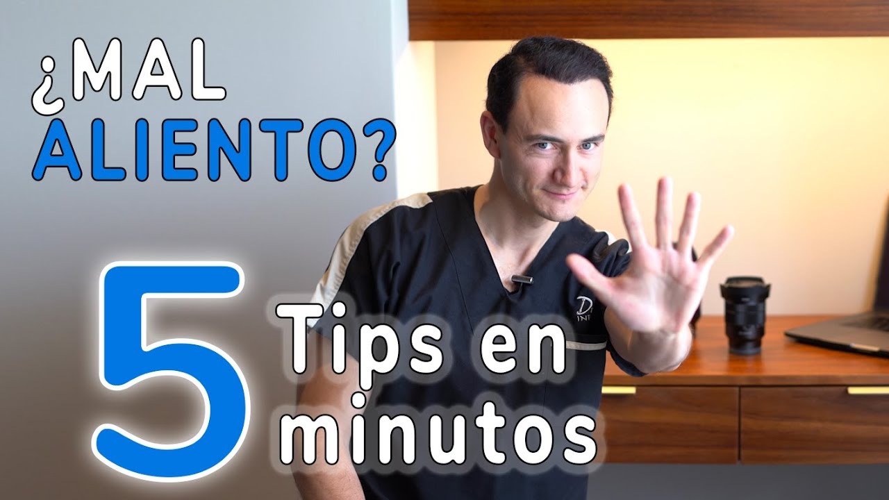 Cómo evitar el mal olor de la comida entre los dientes