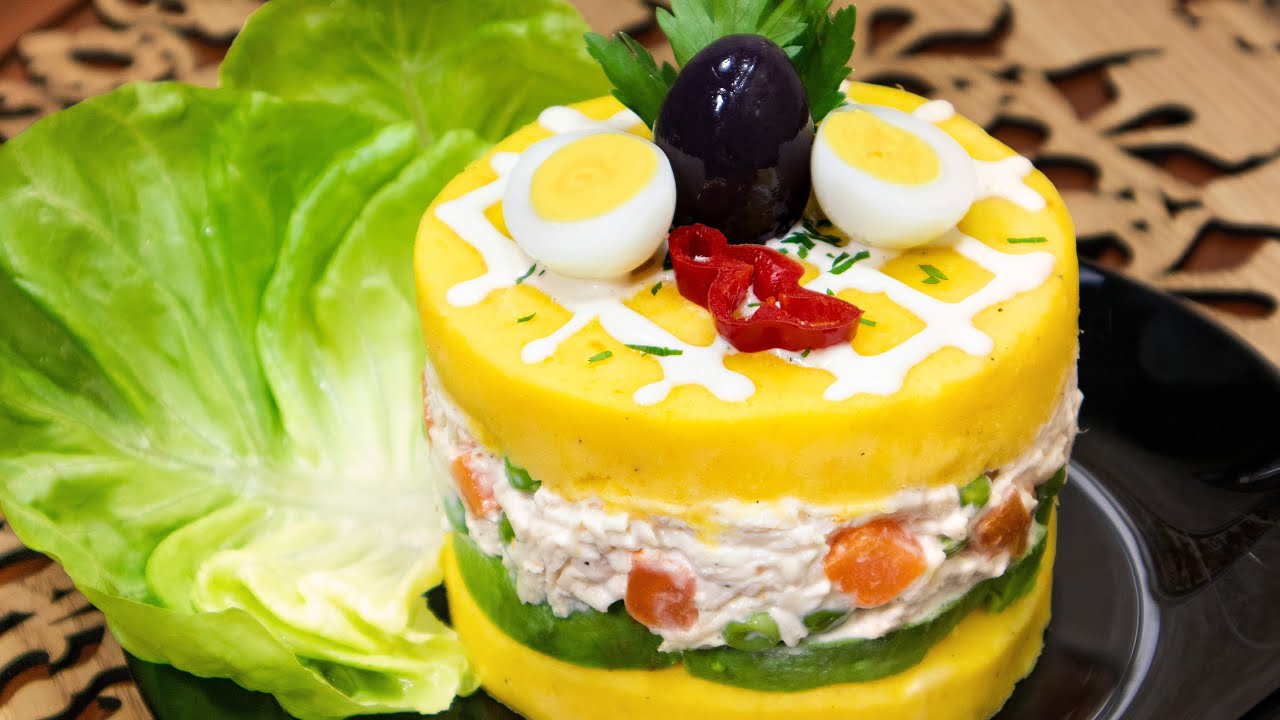 Descubre la deliciosa causa de la comida peruana