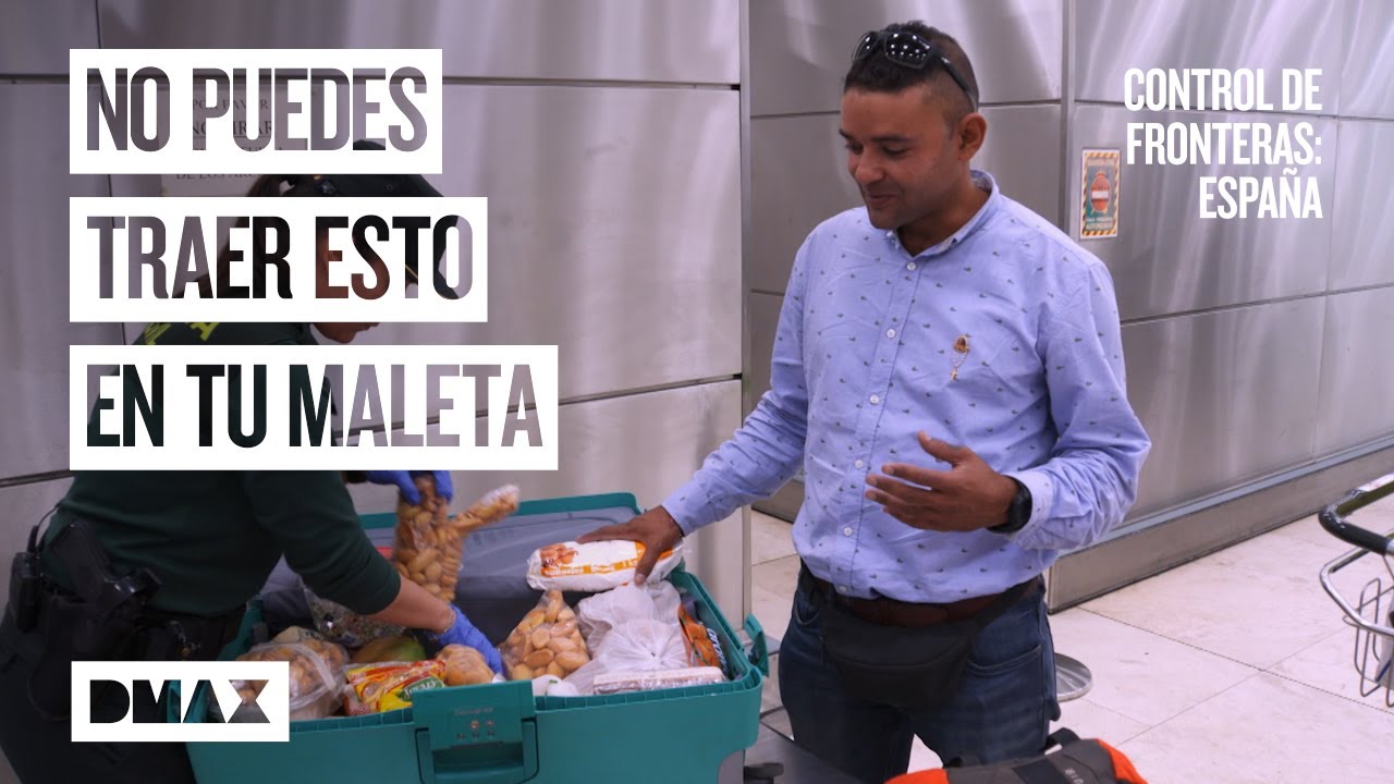 Llevando la comida en la mala de cabina